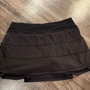 Lululemon Black Pace rival skirt